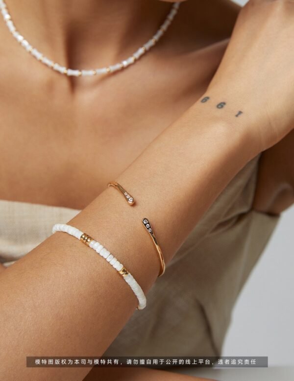 Sterling Silver Simple Bangle Bracelet - Image 4