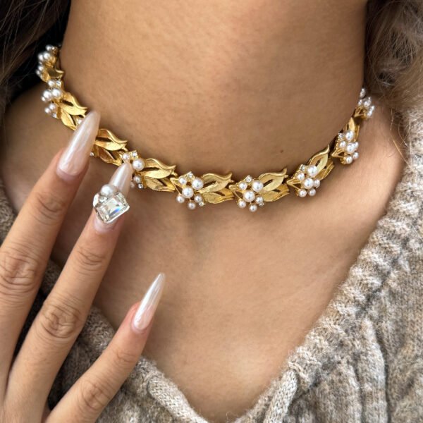 Tulip Flower Pearl Earrings/Bracelet/Necklace/Brooch - Image 3