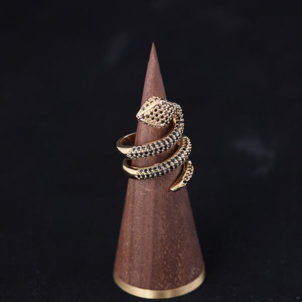 18k Gold Plated Vintage unique Exquisite Ring