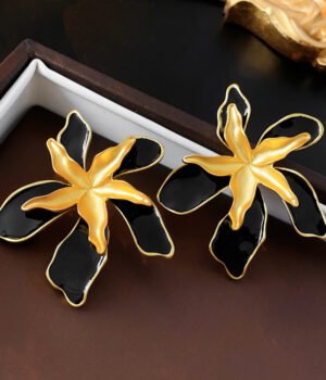 Black dripping oil flower 925 Sterling Silver Post Part Earrings