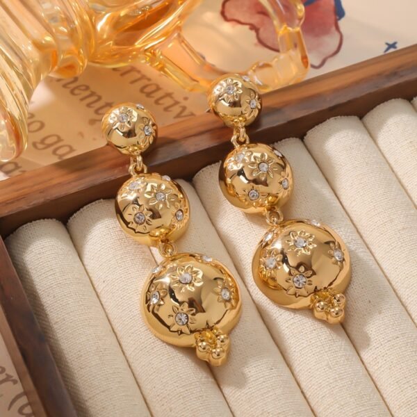 18K Gold Plated Vintage Elegant Alloy Diamond Stud Earrings