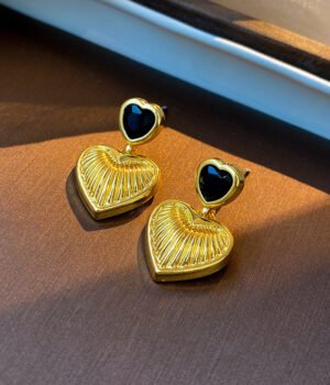 925 Silver Post Part Diamond Black Heart Earrings