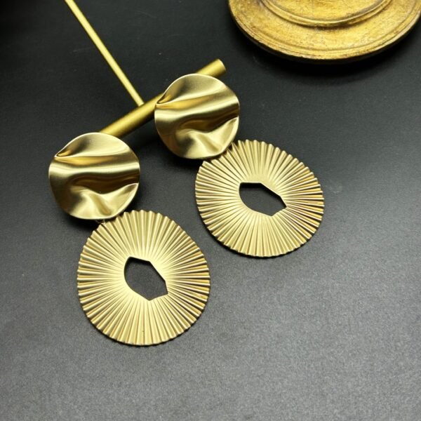 18K Gold Plated Vintage Brass Alloy Long Irregular Pleated Earrings With Geometric Texture