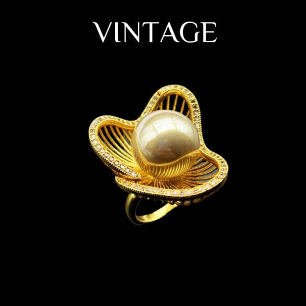 18K Gold Plated Zircon Inlaid Hollow Texture Pearl Ring - Image 3