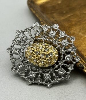 18K Gold Plated Vintage Rhinestone Two-Color Splicing Hollow Brooch