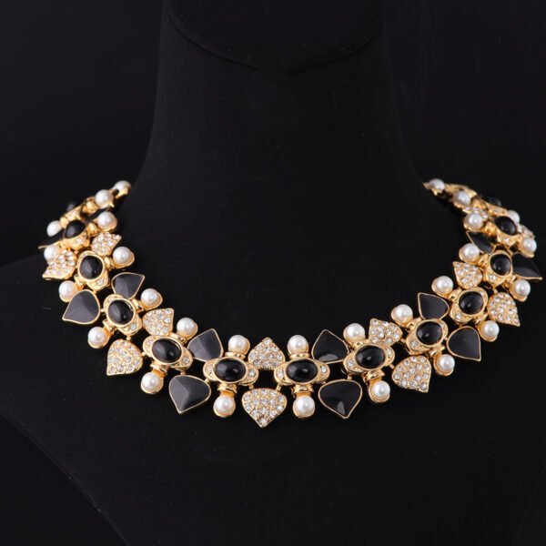 18K Gold Plated Irregular Shape Exquisite Necklace
