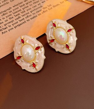 Beige 925 Sterling Silver Post Part Earrings