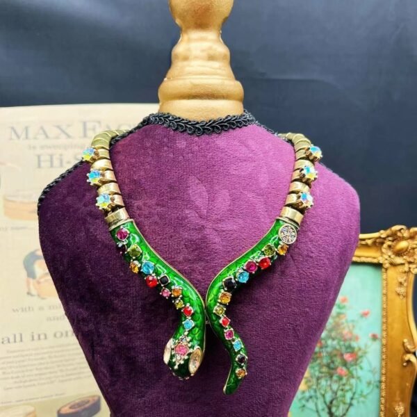 18k Gold Plated Green Snake Shape Diamonds Inlaid Necklace Dangle Earrings Jewelry Sets - Image 5