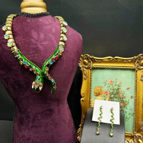 18k Gold Plated Green Snake Shape Diamonds Inlaid Necklace Dangle Earrings Jewelry Sets - Image 2