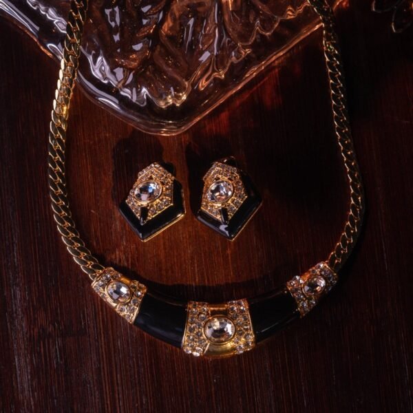 18k Gold Plated Lacquer Enamel Color Diamonds Inlaid Necklace Ear Clips Jewelry Sets - Image 4