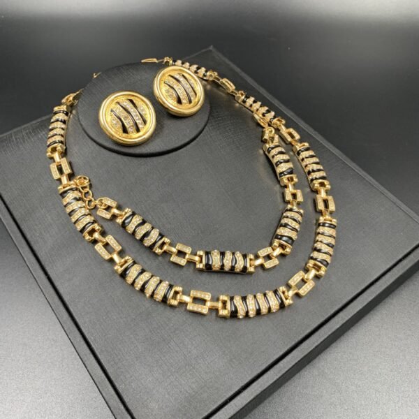 18k Gold Plated Vintage Jewelry Sets Maximelism Diamonds Inlaid Black Gold Necklace Round Stud Earrings Bracelet - Image 4