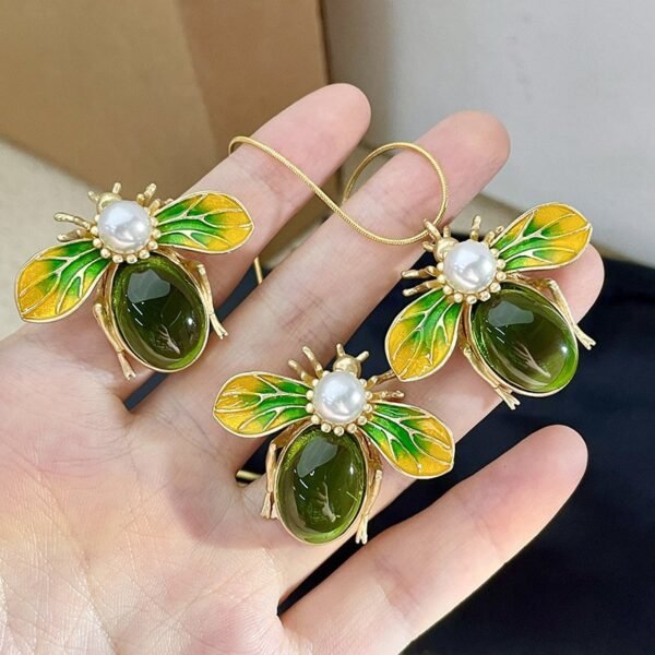 Cute Green Honey Bees Yellow Enamel Color Wings Earrings Necklace Set - Image 5