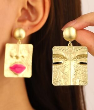 Face Design Earrings Facial Feature Gold Color Dangle Earrings Eye Pink Lip Nose Square Shape Asymethric Earrings