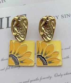Vintage Sunflower Enamel Flower Earrings