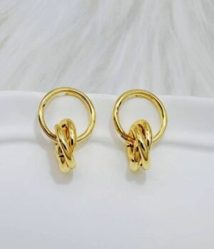 Celebrity-Style Gold Hoop Earrings