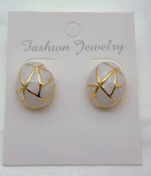 Drip Oil Irregular Gold Texture White Earrings