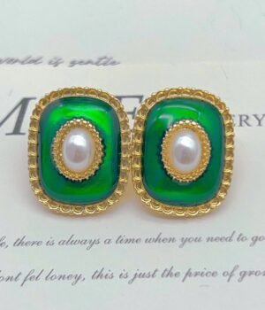 Green Drip Oil Square Imitation Pearl Earrings