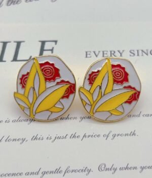 Vintage White Enamel Flower Earrings