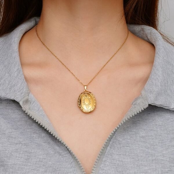 18k Gold Plated Stainless Steel Oval Heart Square Shape Locket Pendant Flower Tree Pattern Photo Frame Necklace Adjustable Chain - Image 2