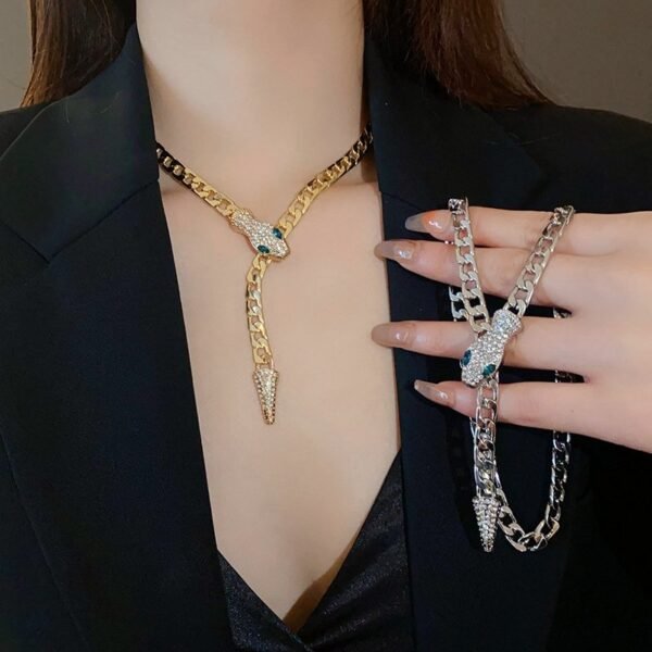 Magnet Clasp Y Shape Necklace Chunky Chain Green Eyes Snake Shape with Rhinestone Inlaid Tail - Image 2