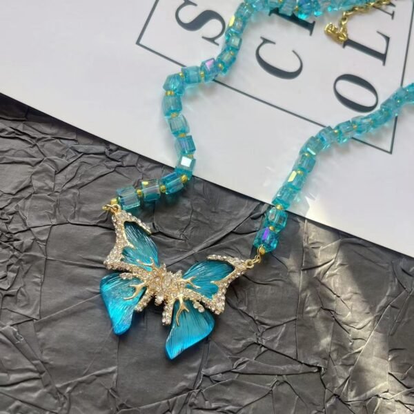 Vintage Design Rhinestone Inlaid Butterfly Pendant Necklace Iridescent Cube Shape Beaded Chain - Image 4