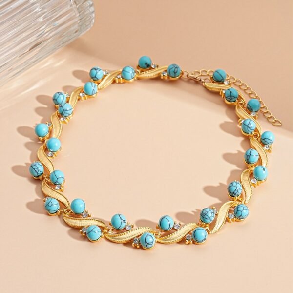 Vintage Style Turquoise Stone Necklace / Stud Earrings / Set - Image 2