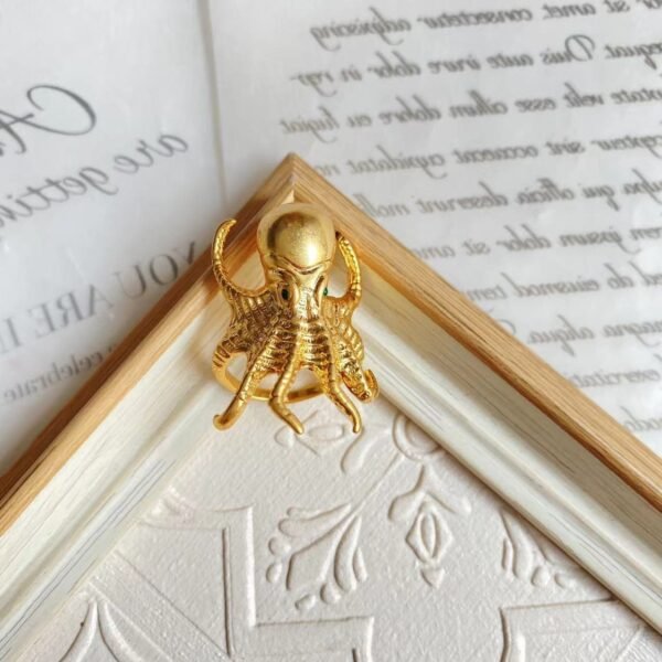 18k Gold Plated Vintage Design Octups Ring Maximelism Style Animal Ring - Image 4