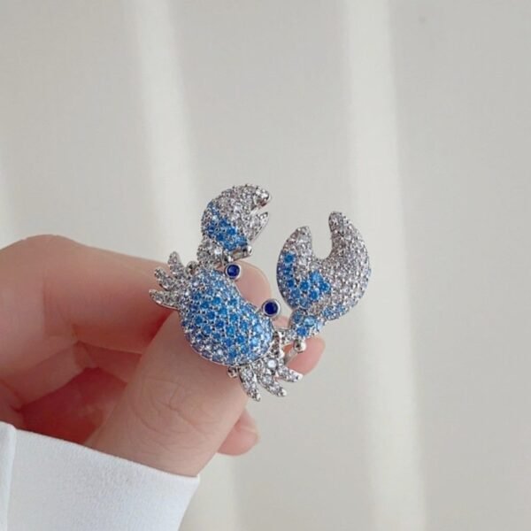 Rhinestone Inlaid Sparkle Adjustable Blue Crab Ring
