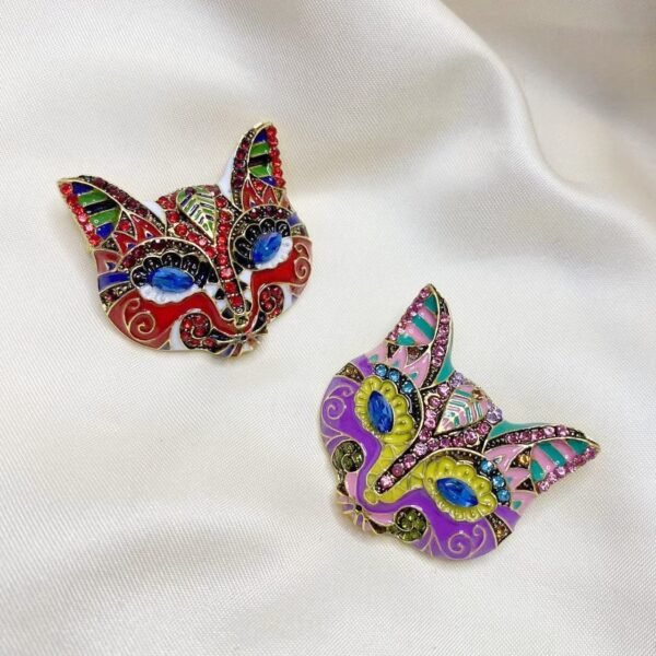 Colorful Enamel Cute Cat Face Rhinestone Inlaid Small Brooch - Image 6