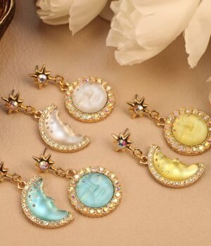 Vintage Style Moon Face Dangle Earrings Rhinestone Inlaid Asymethric Design Lightweight Earrings Yellow / White / Blue Color