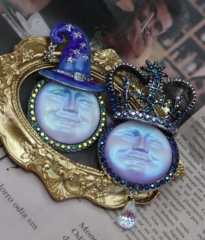 Black Color Vintage Style Big Brooch Moon Face with Hat Crown Rhinestone Inlaid Pendant Brooch Pin