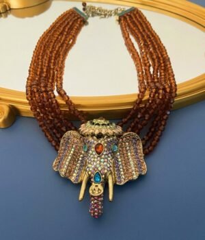 Maximelism Vintage Style Big Rhinestone Inlaid Elephant Head Pendant Orange Beaded Chain Layer Necklace