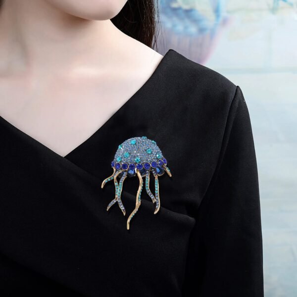 Beach Theme Summer Vibe Pendant Rooch Pin Sparkling Rhinestone Inlaid Jelly Fish Tassel Blue / Pink / Green Maximelism Brooches - Image 6
